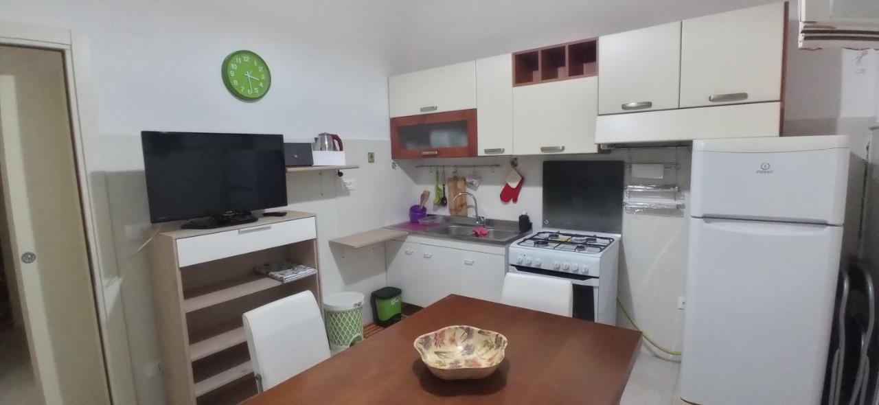 Cavour 130